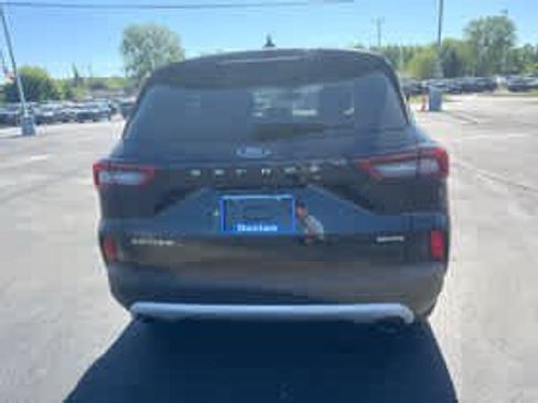 Used 2023 Ford Escape Active AWD/4WD image 6