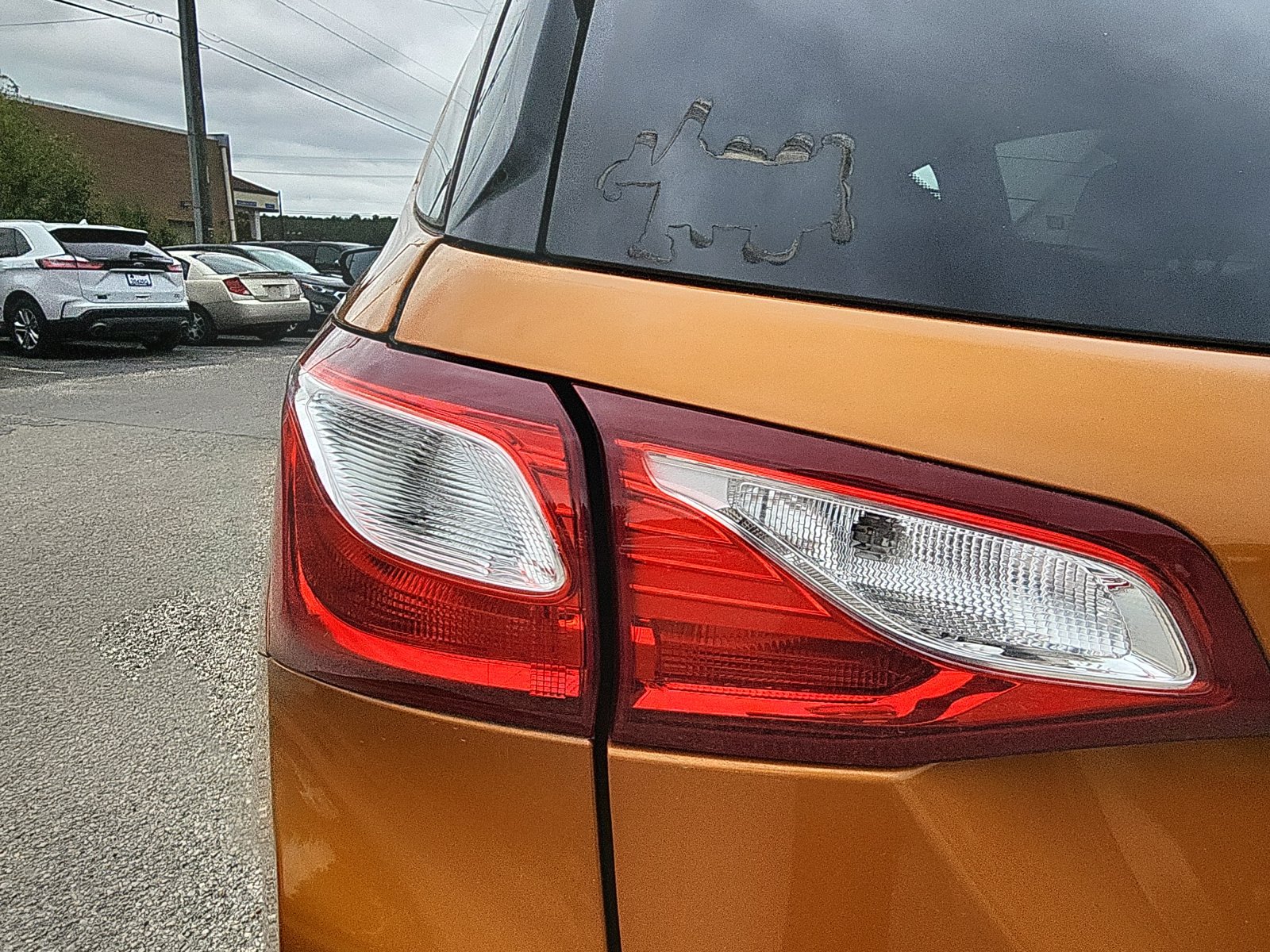 Used 2018 Chevrolet Equinox LT AWD/4WD image 9