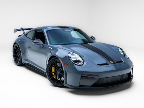 Used 2026 Porsche 911 GT3 RWD image 25
