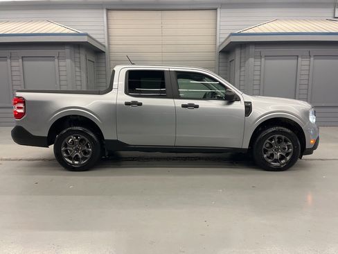 Used 2024 Ford Maverick XLT image 8