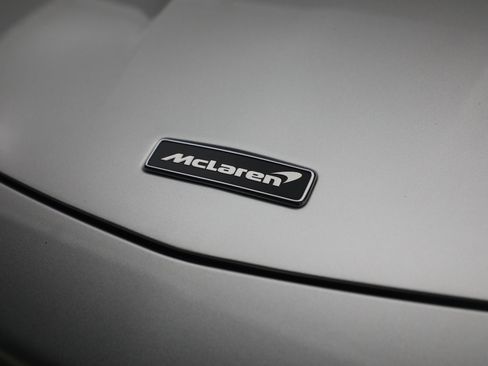 Used 2023 McLaren GT RWD image 35