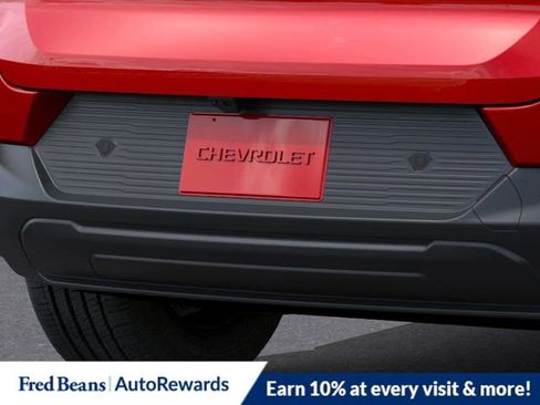 New 2026 Chevrolet Equinox EV LT image 14