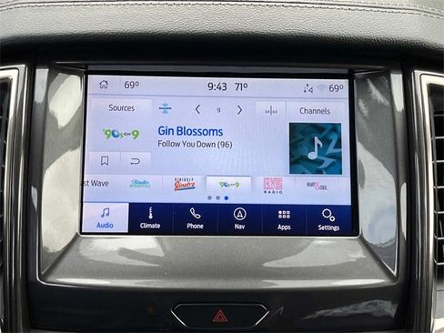 Used 2020 Ford Ranger Lariat w/ Technology Package image 16