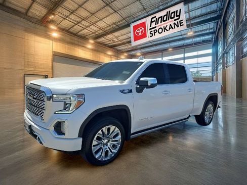 Used 2022 GMC Sierra 1500 Denali w/ Denali Premium Package AWD/4WD image 1