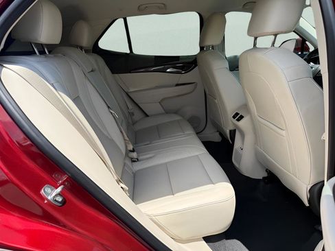 Used 2021 Buick Envision Essence w/ Technology Package I FWD image 13