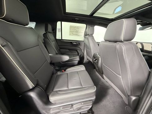 New 2025 Chevrolet Suburban Premier w/ Sun And Tow Package image 17