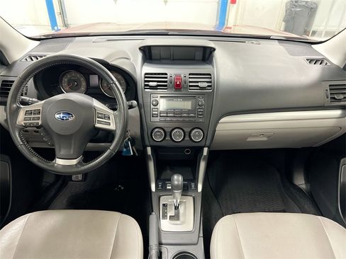 Used 2014 Subaru Forester 2.5i Limited image 10