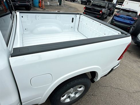 New 2025 RAM 1500 Big Horn image 28