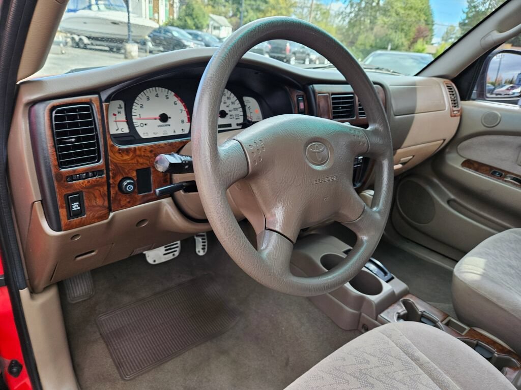 Used 2004 Toyota Tacoma PreRunner w/ Convenience Pkg RWD image 18