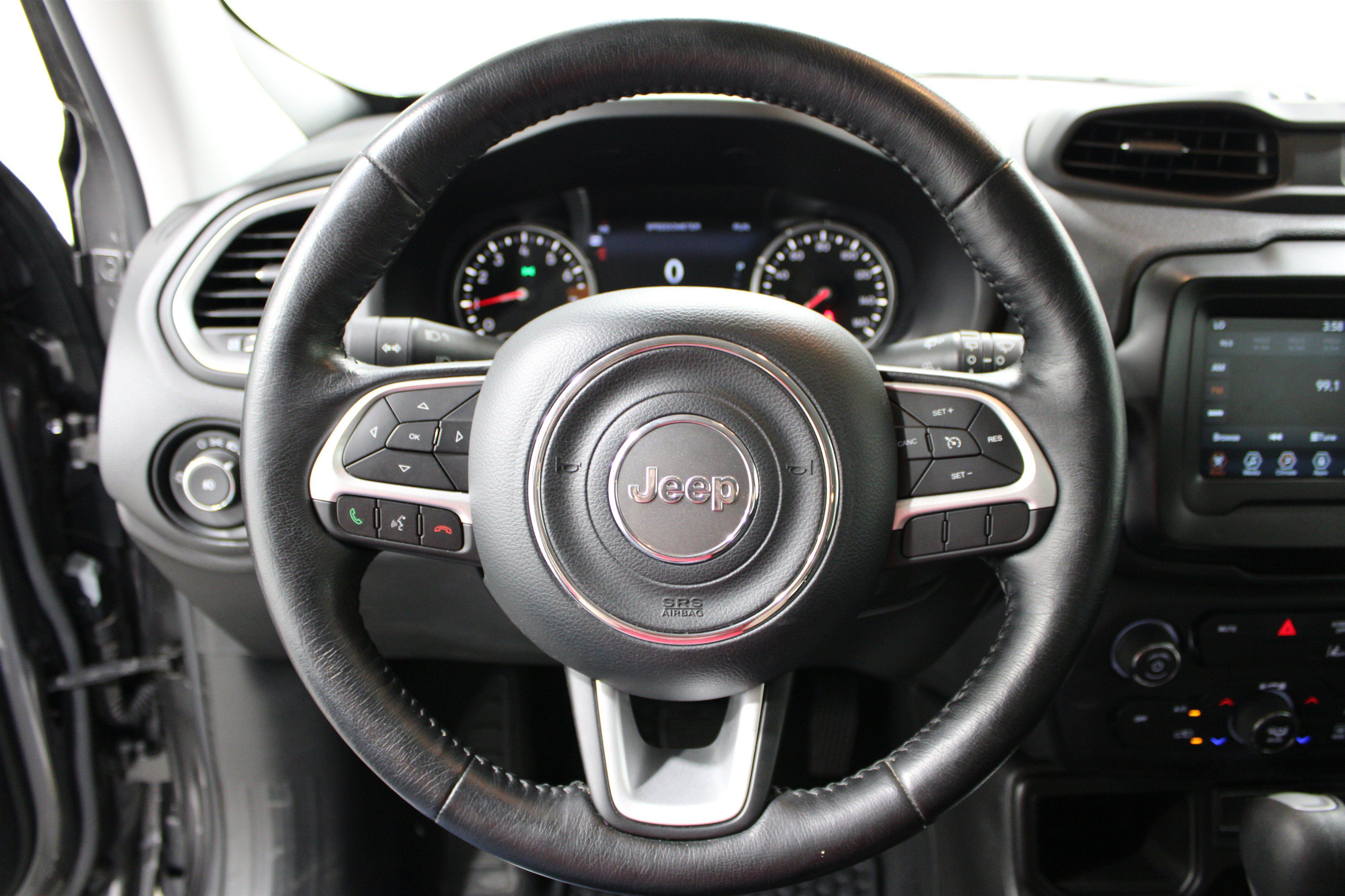 Used 2021 Jeep Renegade Latitude w/ Convenience Group FWD image 16