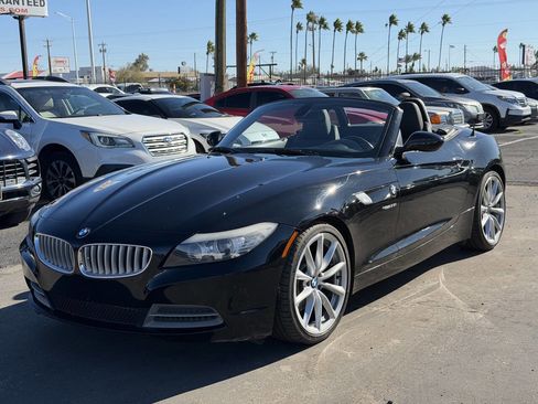 Used 2009 BMW Z4 sDrive35i image 5