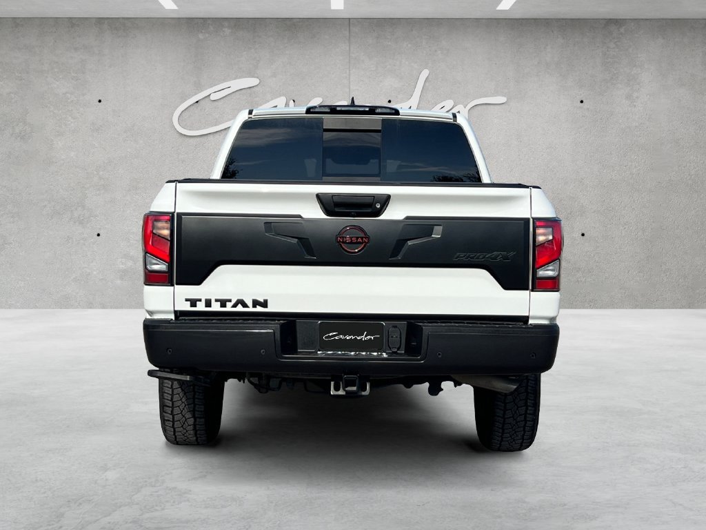 Used 2024 Nissan Titan PRO-4X w/ Pro-4x Convenience Package AWD/4WD image 15