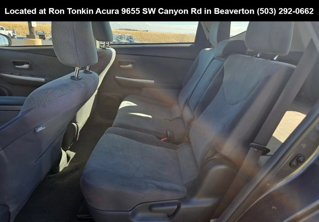Used 2014 Toyota Prius V Two FWD image 8