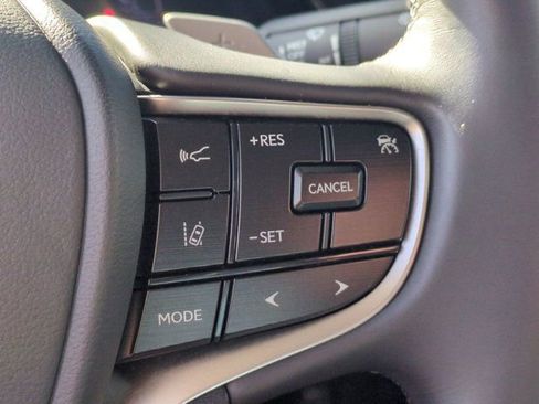 Used 2022 Lexus ES 300h w/ Accessory Package image 18