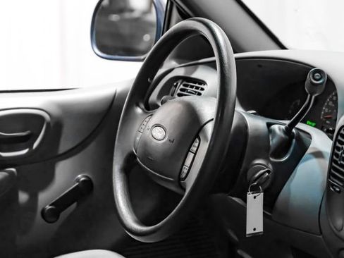 Used 2004 Ford F150 XL image 22