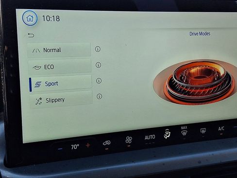 Used 2023 Ford Escape Active w/ Tech Pack #1 FWD image 25