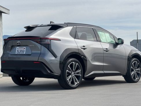 Certified 2023 Toyota bZ4X Limited image 3