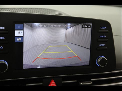 Certified 2025 Hyundai Elantra Sport FWD image 12