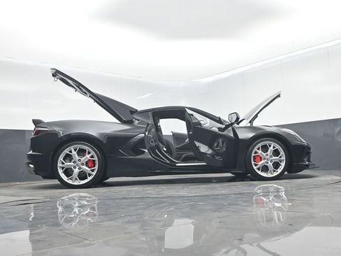 Used 2020 Chevrolet Corvette Stingray Premium Cpe w/ 3LT Preferred Equipment Group RWD image 73