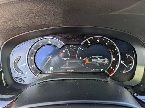 Used 2018 BMW 540i RWD image 32