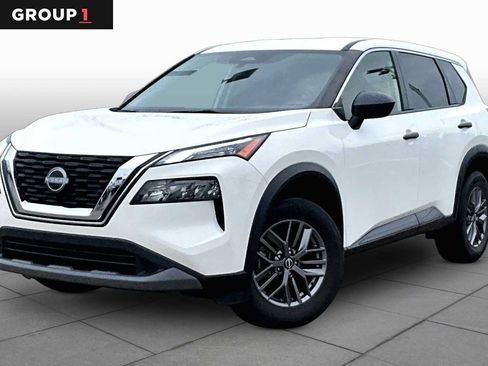 Used 2023 Nissan Rogue S AWD/4WD image 1