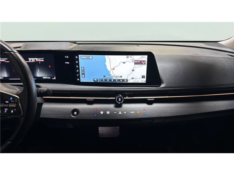 Used 2024 Nissan Ariya AWD image 31