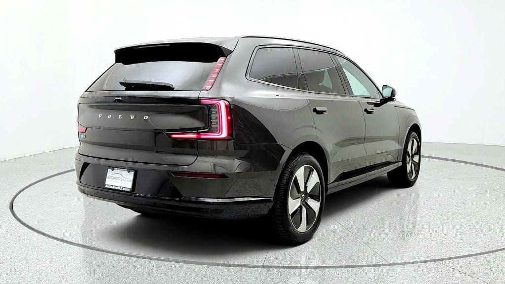 Used 2025 Volvo EX90 Plus AWD/4WD image 5