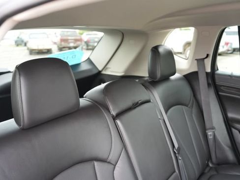 Used 2020 Buick Envision Essence AWD/4WD image 24