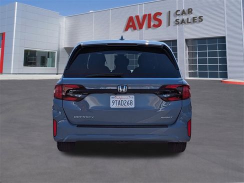 Used 2025 Honda Odyssey Sport-L image 7