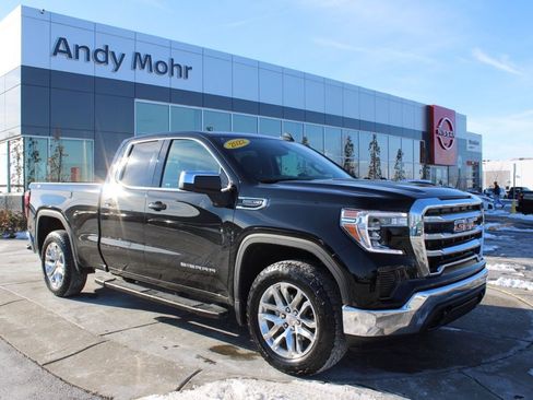 Used 2022 GMC Sierra 1500 SLE w/ X31 Off-Road Package image 1