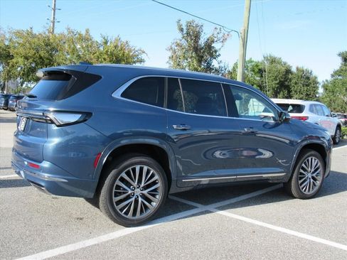 New 2026 Buick Enclave Avenir w/ Super Cruise Package image 6