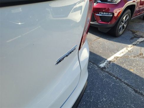 Used 2021 Honda Passport Sport image 7