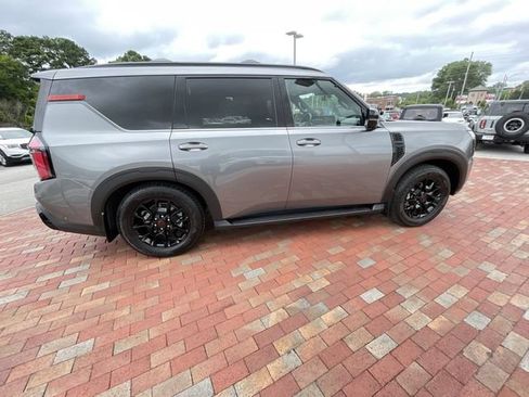 Used 2025 Nissan Armada PRO-4X w/ Pro-4X Premium Package AWD/4WD image 36