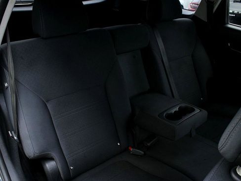 Used 2016 Kia Sorento L image 18