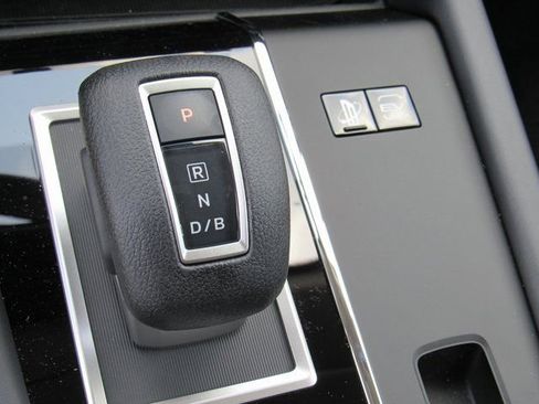 New 2025 Mitsubishi Outlander ES AWD/4WD image 17