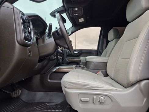 Used 2022 Chevrolet Silverado 2500 LT w/ Convenience Package AWD/4WD image 11