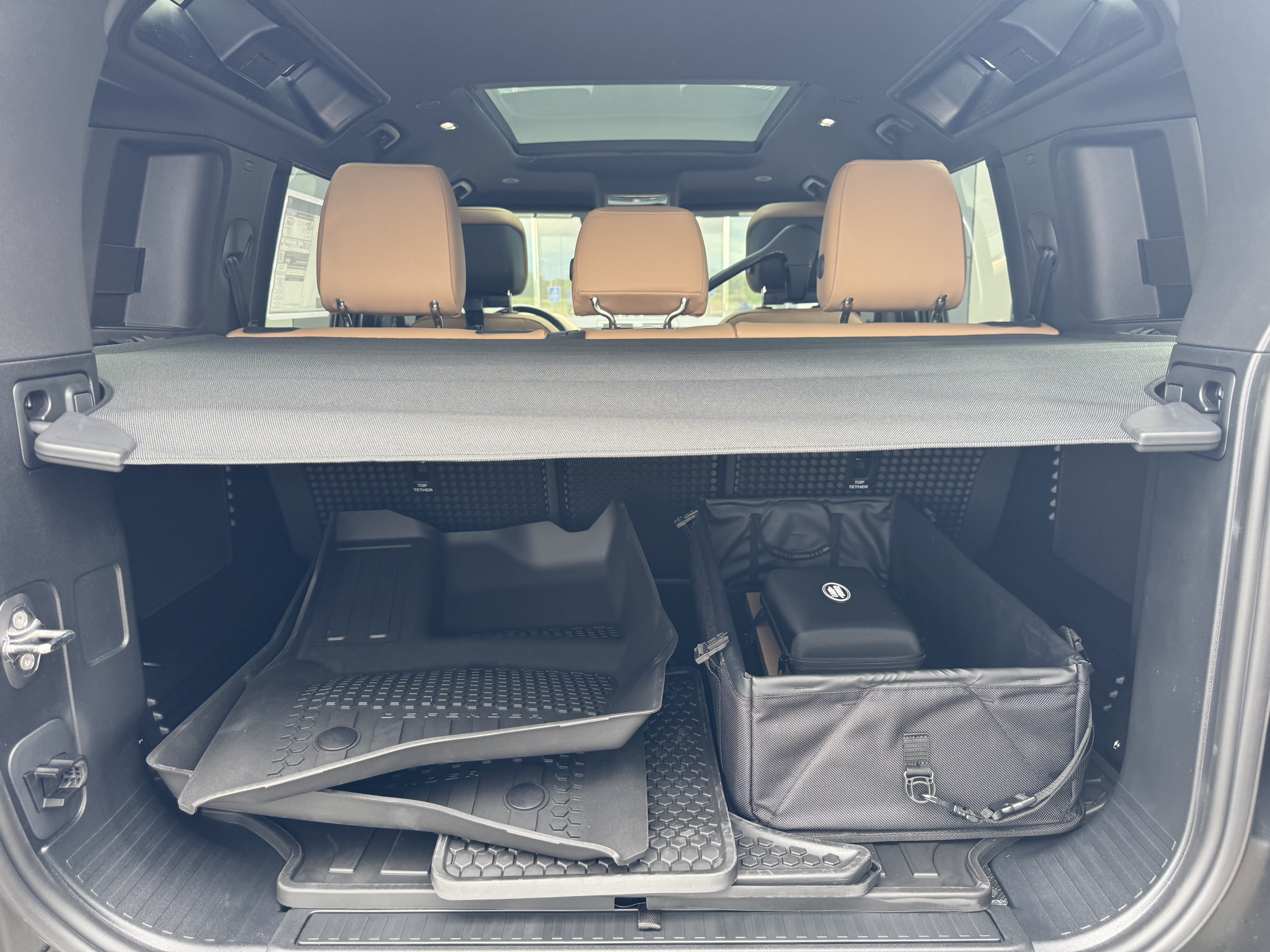 New 2026 Land Rover Defender 110 S AWD/4WD image 29