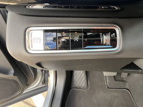 Used 2025 Buick Envision Preferred image 22