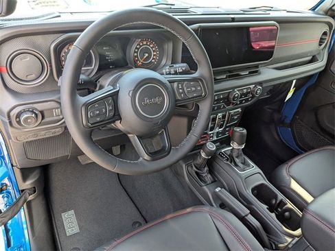 New 2025 Jeep Wrangler Unlimited Rubicon image 14