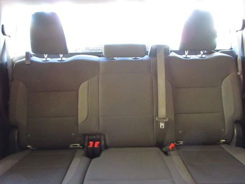 Used 2024 Chevrolet Silverado 2500 LT image 24