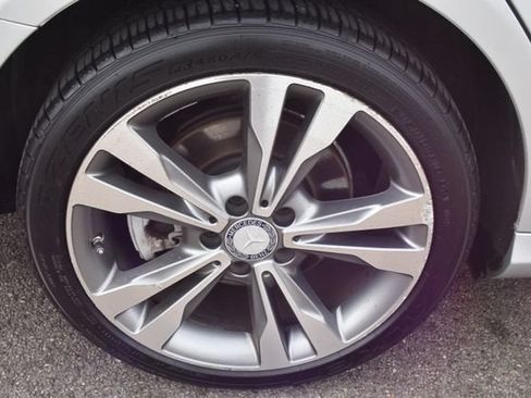 Used 2015 Mercedes-Benz C 300 4MATIC Sedan w/ Premium 1 Package image 47