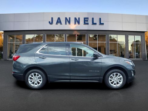 Used 2020 Chevrolet Equinox LT w/ LPO, Floor Liner Package image 4