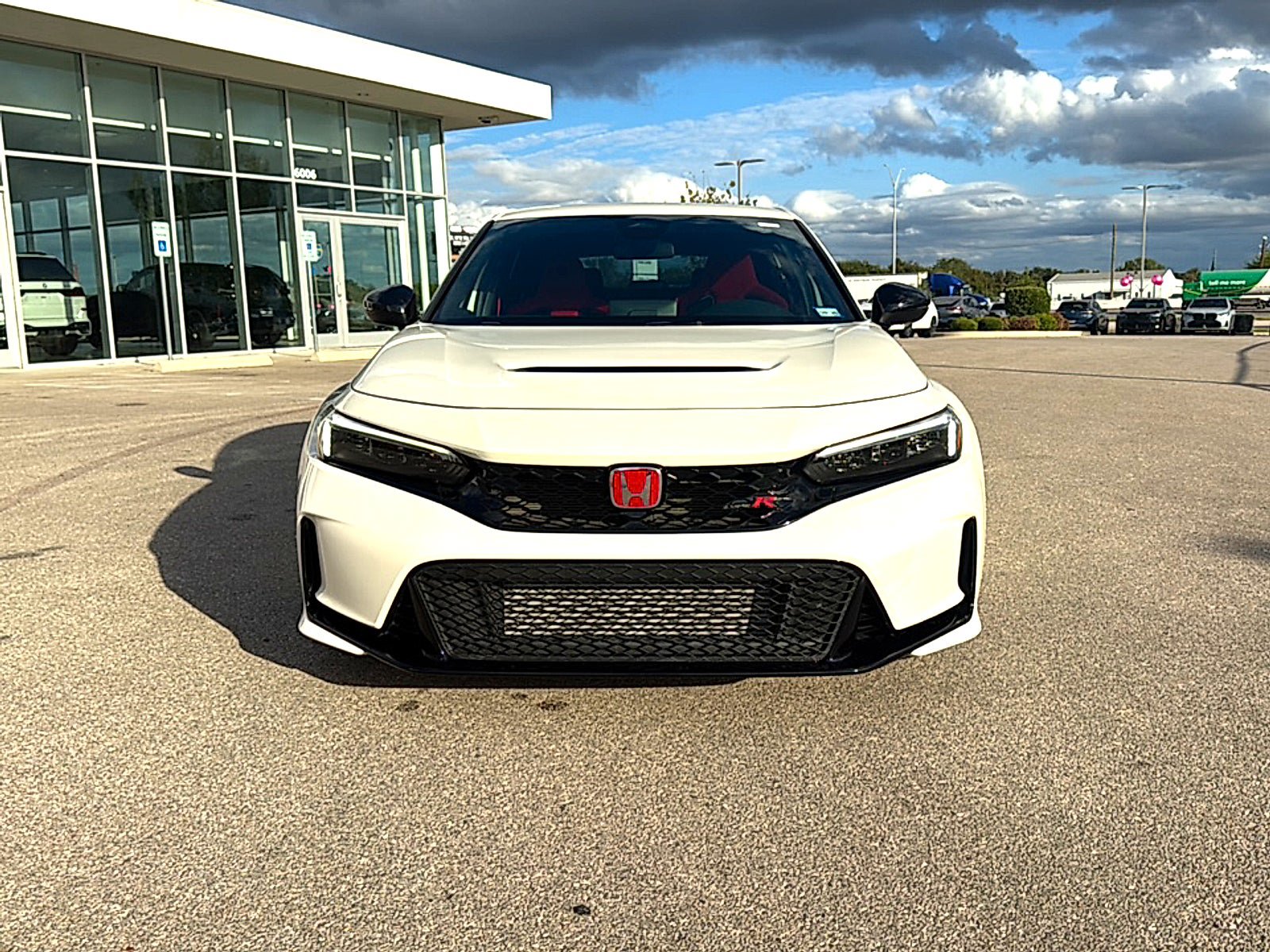 Used 2025 Honda Civic Type R image 2
