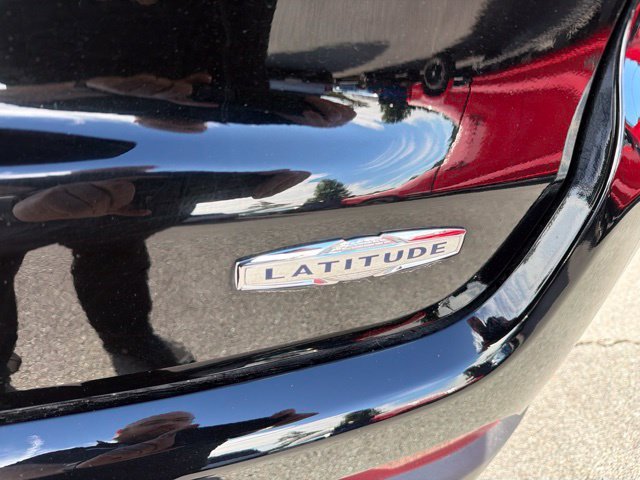 Used 2024 Jeep Compass Latitude AWD/4WD image 8