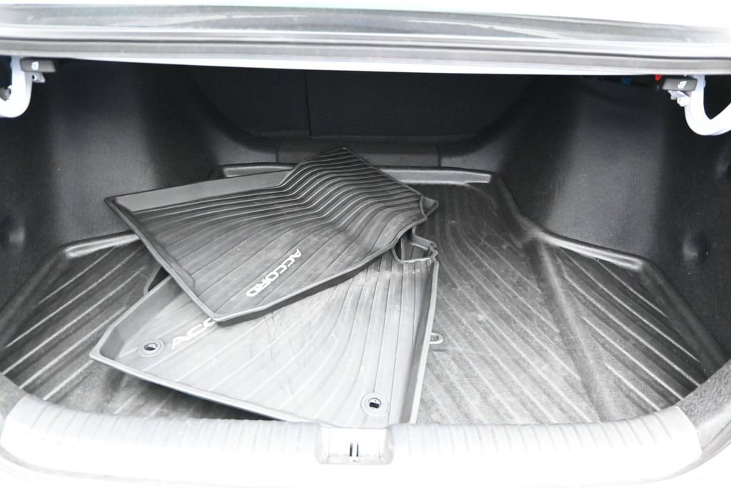 Certified 2025 Honda Accord EX-L image 13