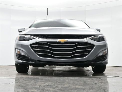 Used 2024 Chevrolet Malibu LT image 25