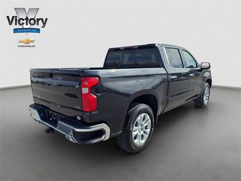 Used 2022 Chevrolet Silverado 1500 LTZ image 8
