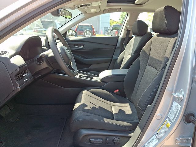 Certified 2024 Honda Accord EX image 14