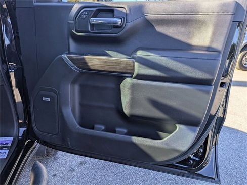 Used 2021 Chevrolet Silverado 1500 LT Trail Boss w/ Convenience Package II image 34