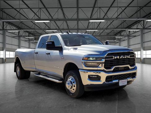 New 2026 RAM 3500 Lone Star image 6